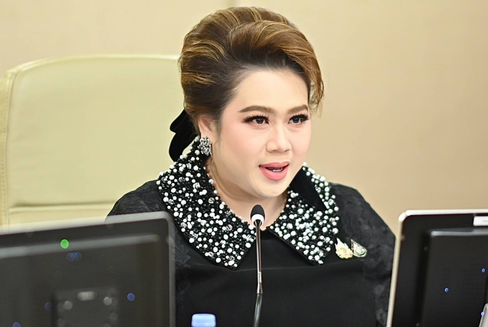 &ldquo;ศุภมาส&rdquo; เผย 3 แนวทาง ช่วยเหลือผู้บริโภคได้รับผลกระทบยกเลิกเที่ยวบินกะทันหัน สั่ง สคบ. เดินหน้าเชิงรุก เยียวยา-ให้ความรู้ทุกมิติ