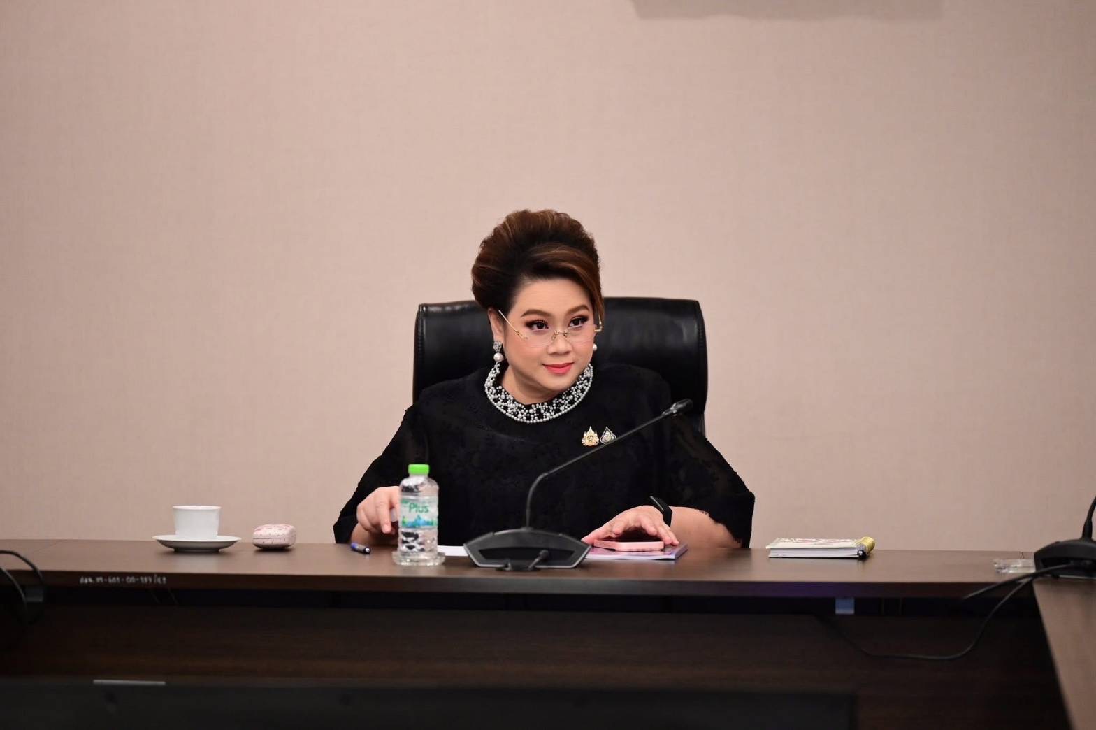 "ศุภมาส" ดัน "กองทุนสื่อปลอดภัยฯ" ผนึก "กรมประชาสัมพันธ์-อสมท" หนุนดีอี เร่งสร้างภูมิคุ้มกัน-ยกระดับกำกับแพลตฟอร์ม ปกป้องเด็กเยาวชนจากคอนเทนต์ขยะ ภัยร้ายบนโลกออนไลน์